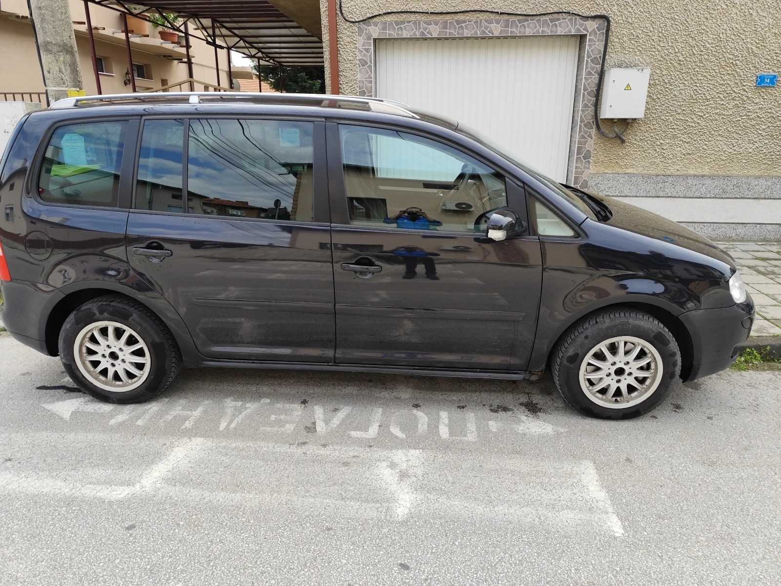 VW Touran Ван - изображение 2
