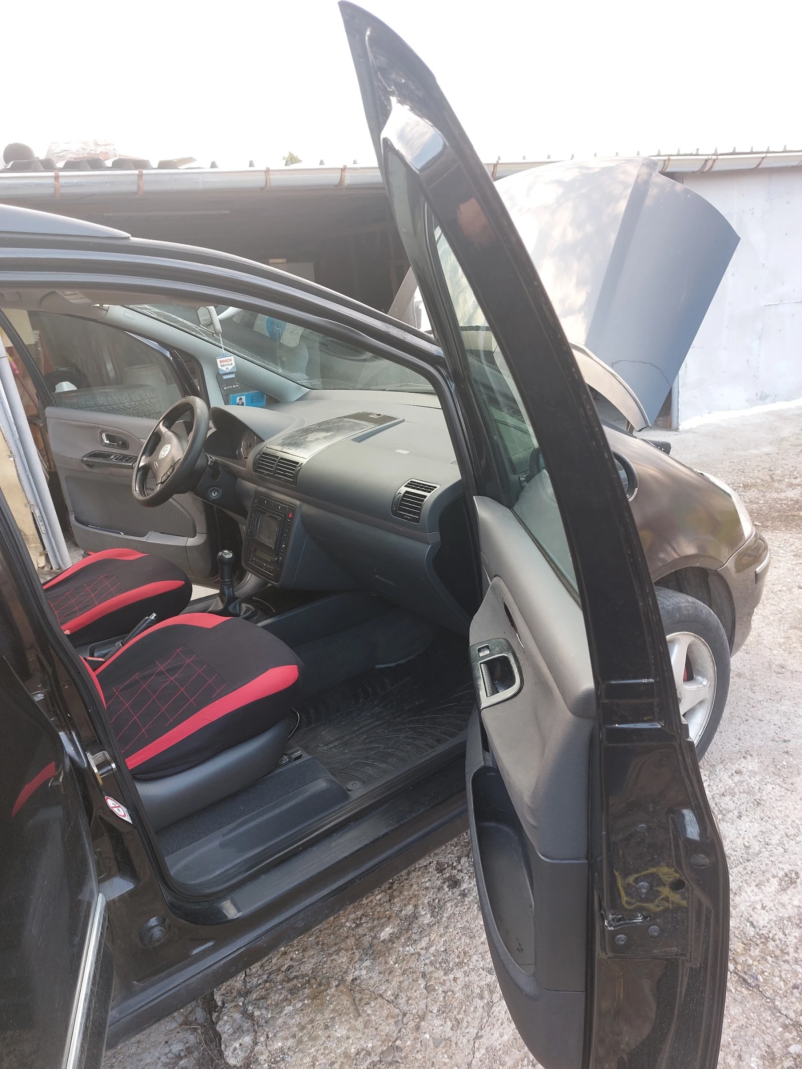VW Sharan  - изображение 2