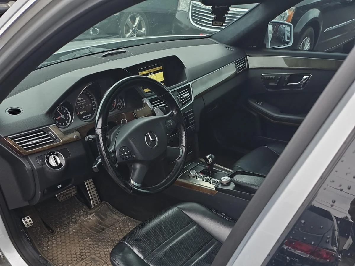 Mercedes-Benz E 63 AMG CARFAX АВТО КРЕДИТ  - изображение 6