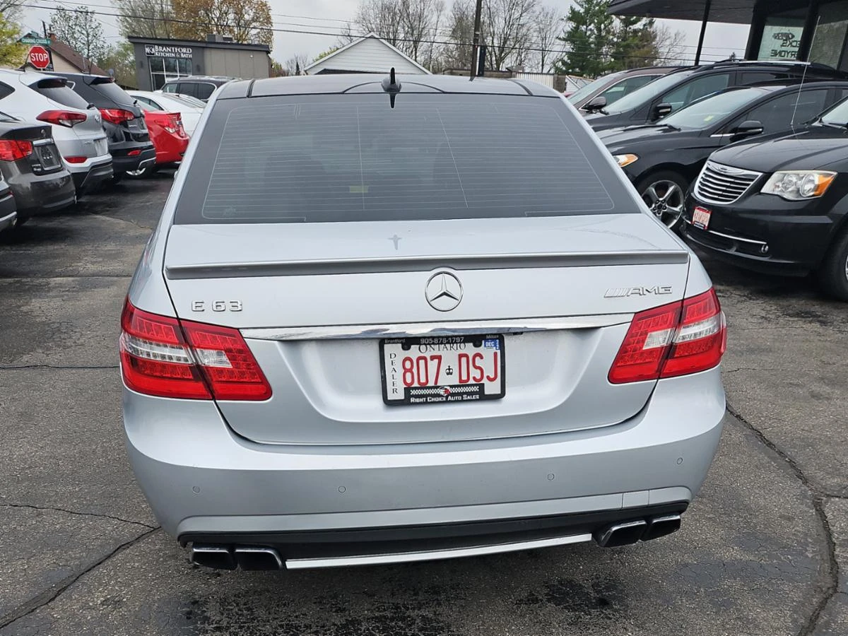 Mercedes-Benz E 63 AMG CARFAX АВТО КРЕДИТ  - изображение 3