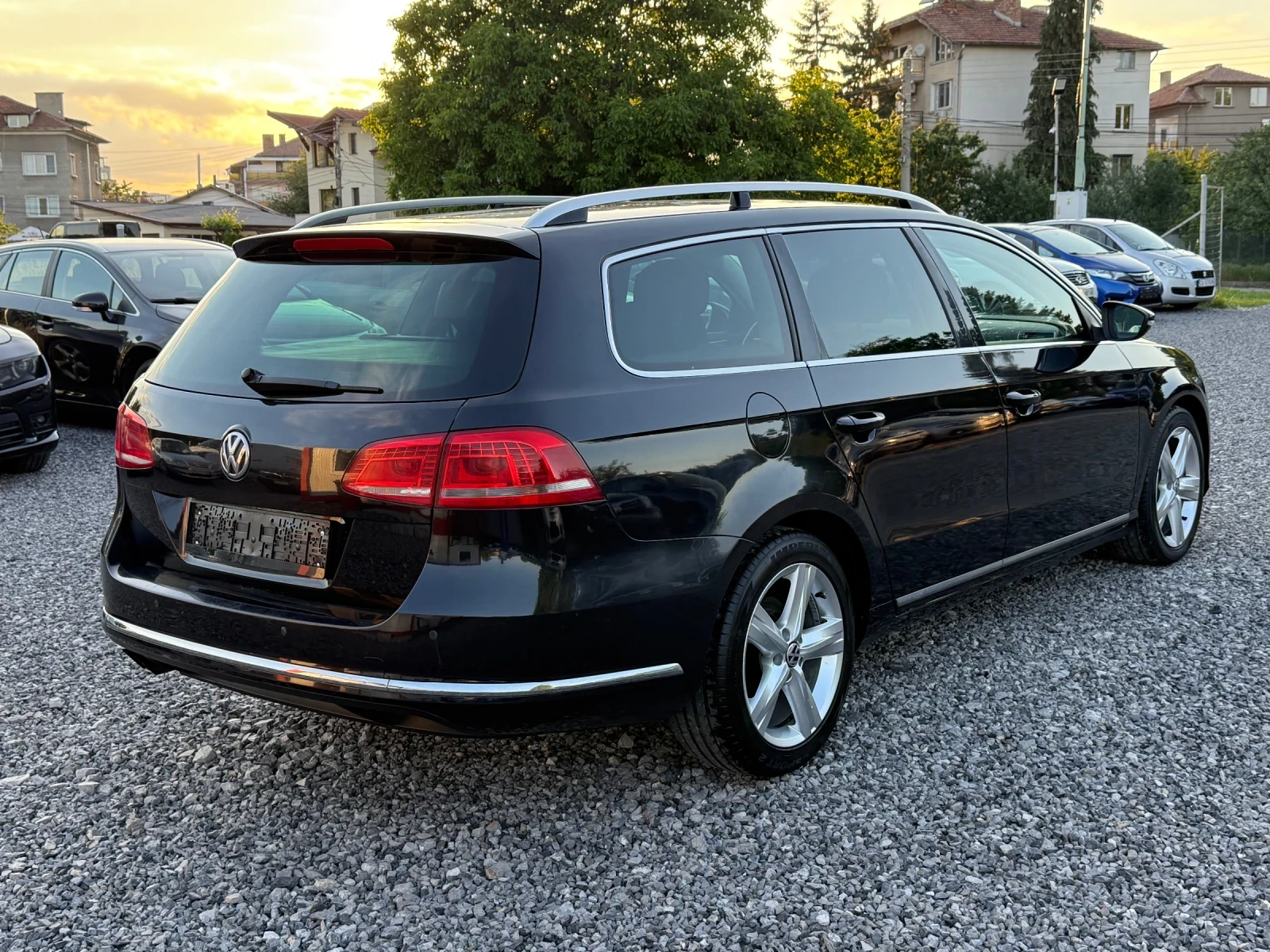 VW Passat Highline 2.0 TDI (170 кс) DSG/Led/Кожа/Подгрев/EU5 - изображение 6