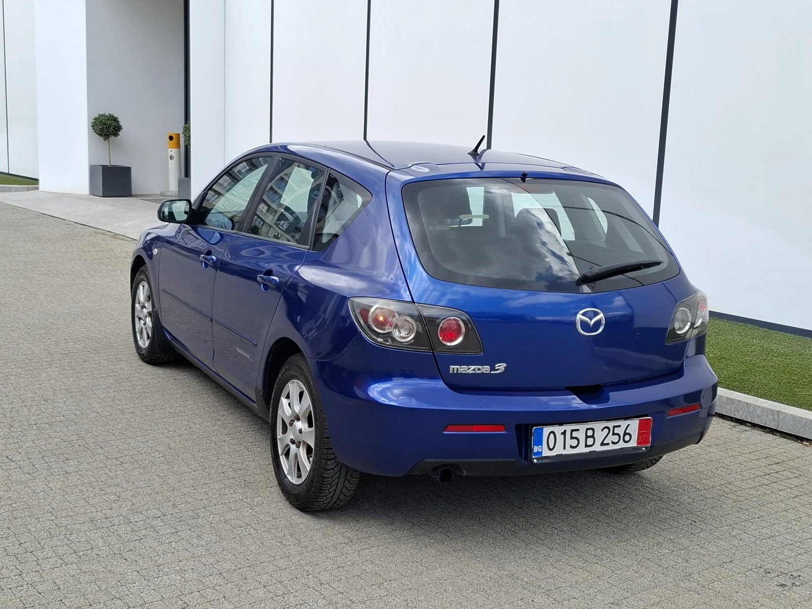Mazda 3 1.4i* (84кс)* * FACELIFT* * НОВ ВНОС* * *  - изображение 8