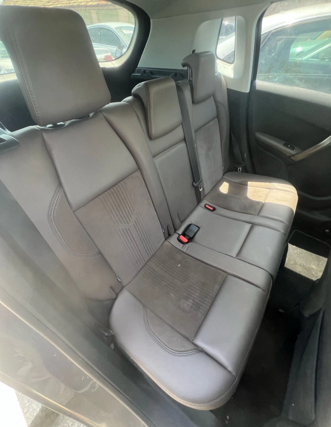 Peugeot 2008 allure 1.6ehdi - изображение 7