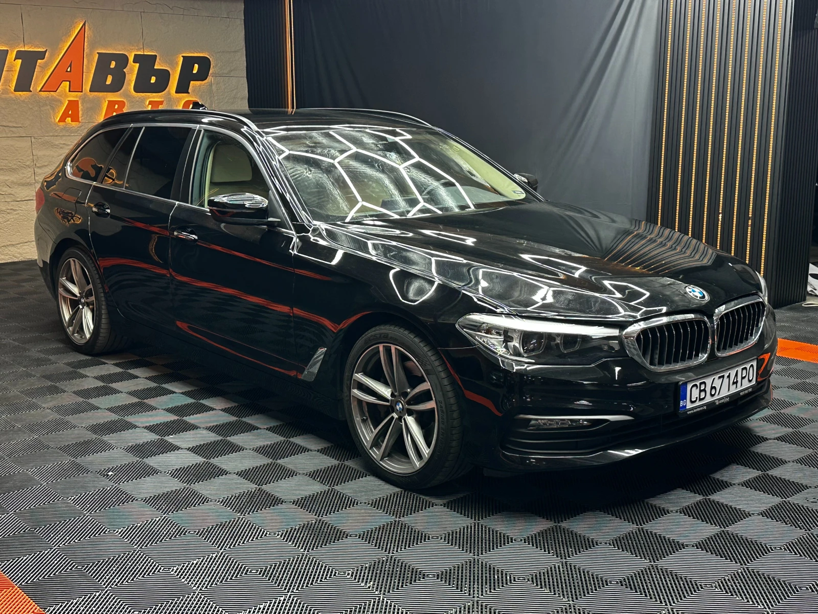 BMW 530 ГАРАНЦИЯ/3.0d 265 к.с. XDrive/БАРТЕР/ЛИЗИНГ/, снимка 3 - Автомобили и джипове - 51698557