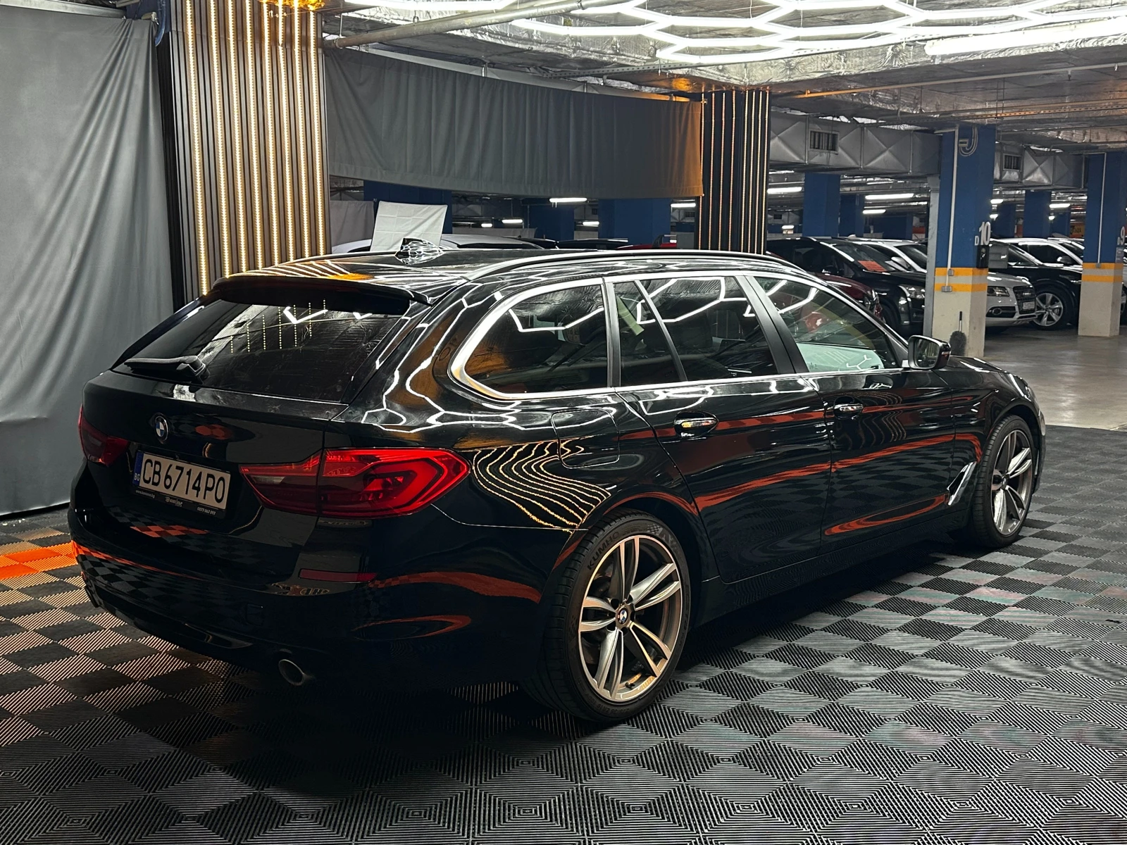 BMW 530 ГАРАНЦИЯ/3.0d 265 к.с. XDrive/БАРТЕР/ЛИЗИНГ/, снимка 4 - Автомобили и джипове - 51698557