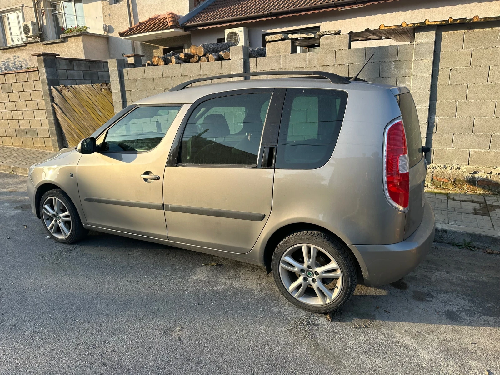 Skoda Roomster | Mobile.bg — изображение 2
