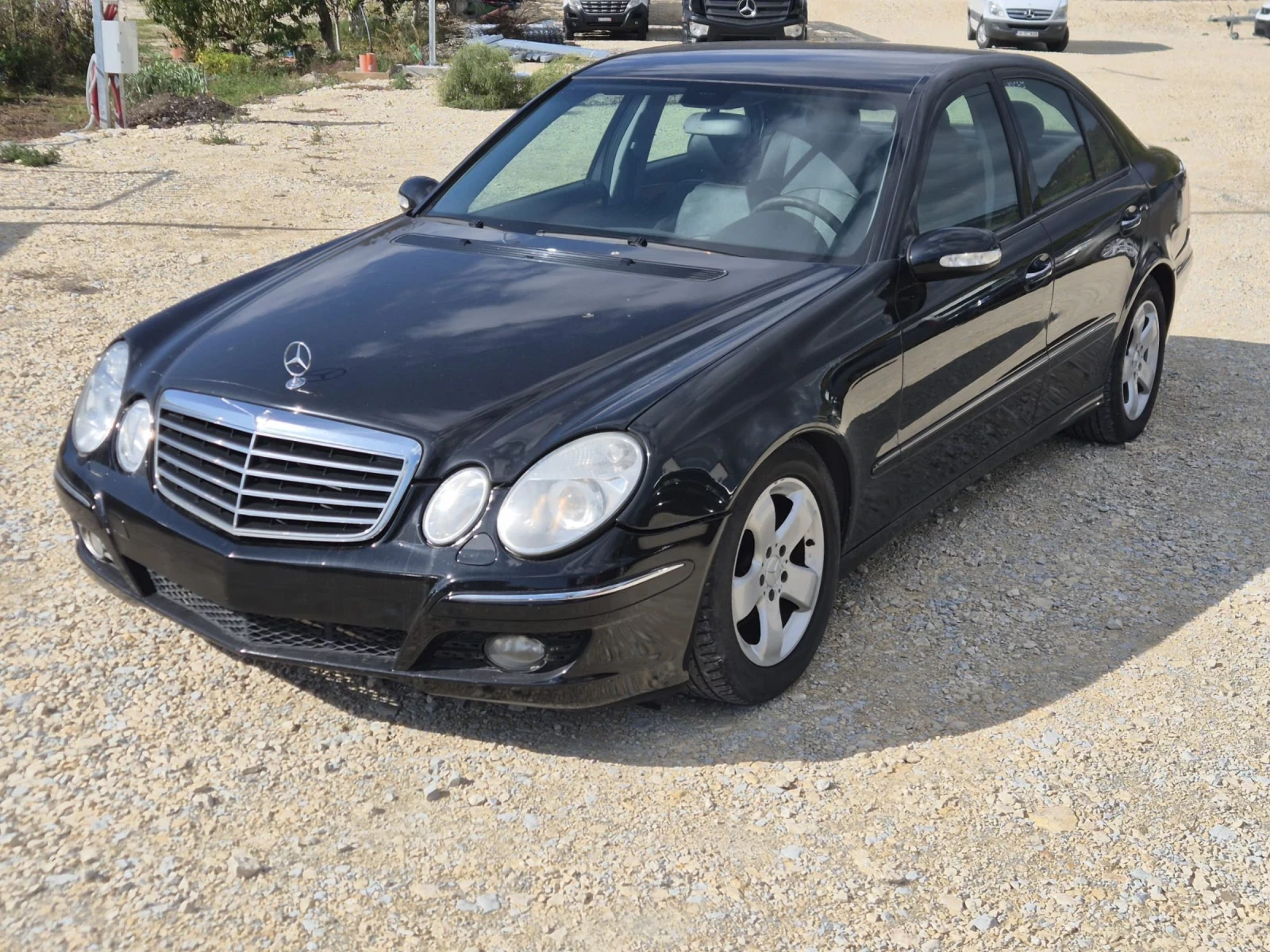 Mercedes-Benz E 220 220 CDI - изображение 4