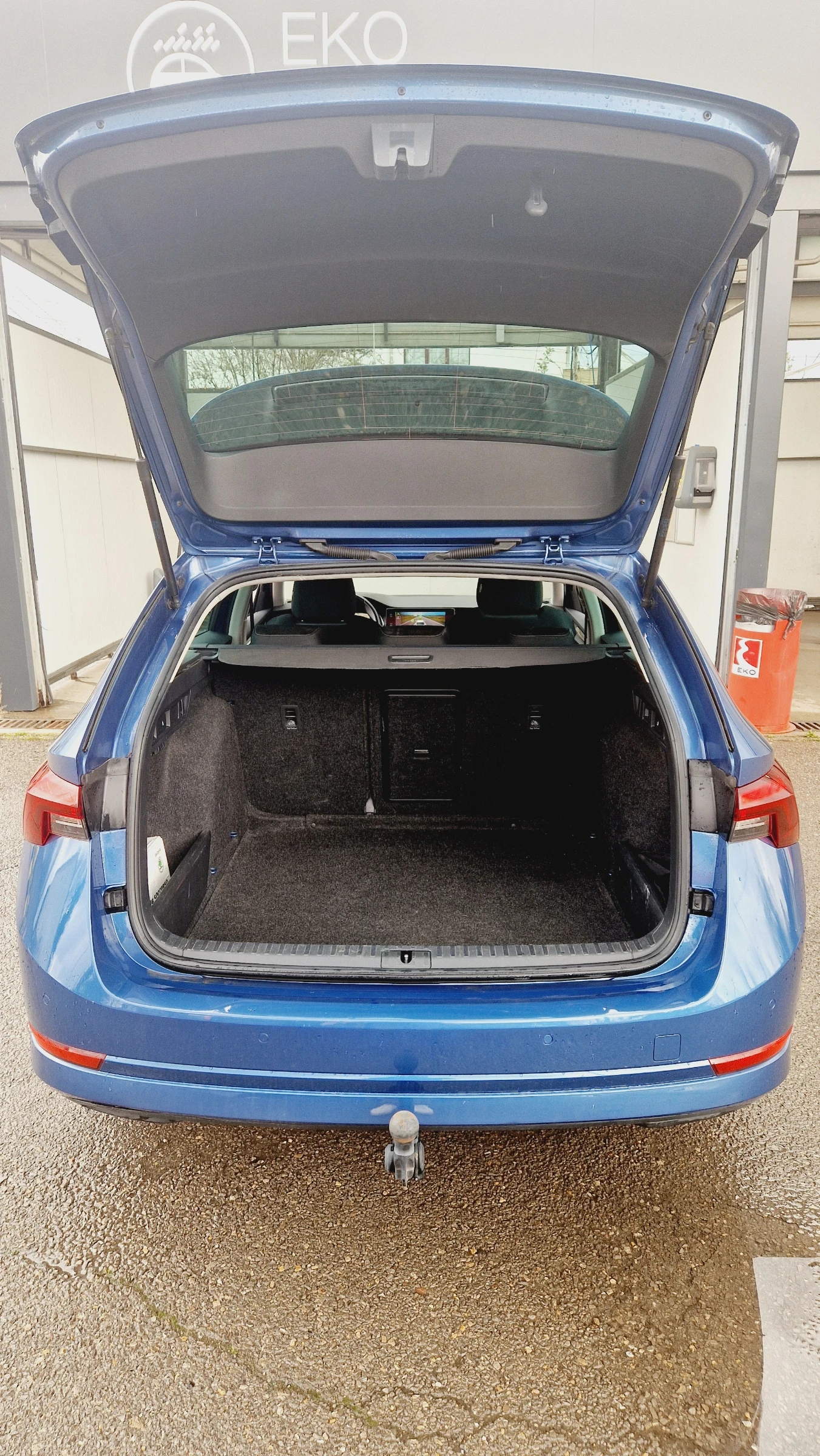 Skoda Octavia 2.0 Гаранция 1г./Distronic/LaneAssist/AndroidAuto, снимка 9 - Автомобили и джипове - 53215078