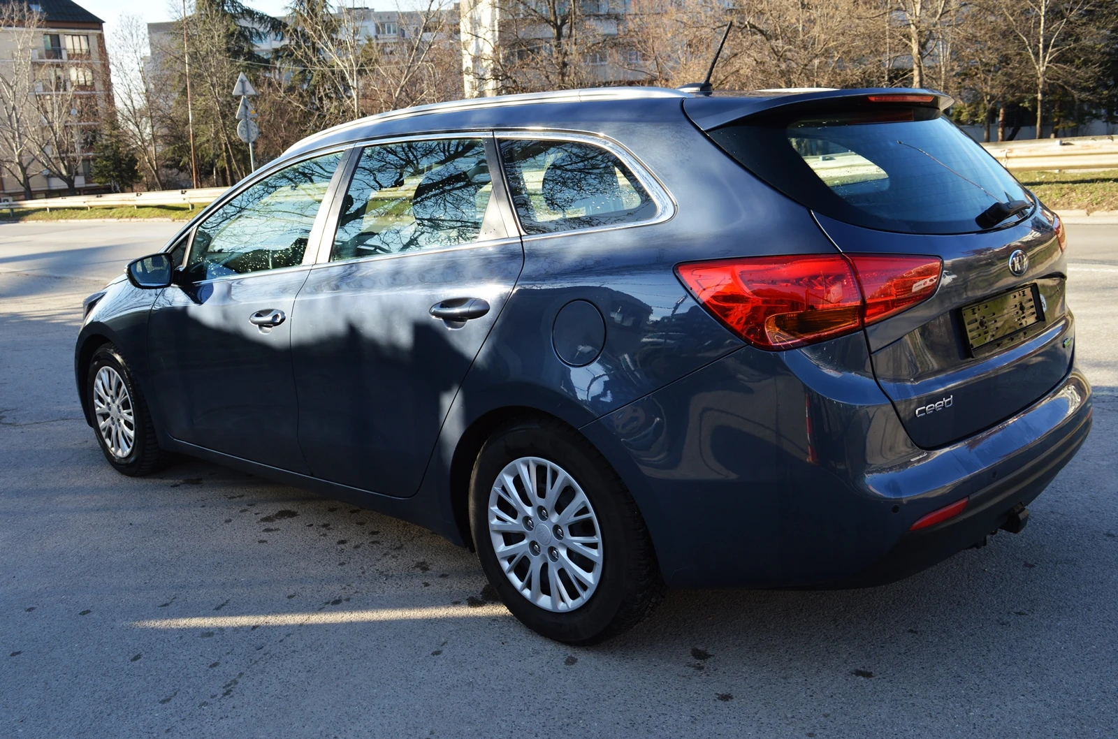 Kia Ceed 1.6GDI NAVI ��������� | Mobile.bg � ����������� 6