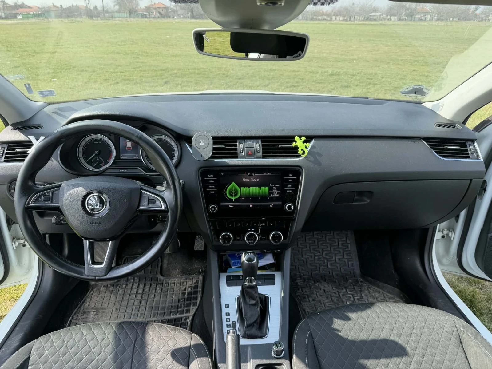 Skoda Octavia, снимка 10 - Автомобили и джипове - 53861765