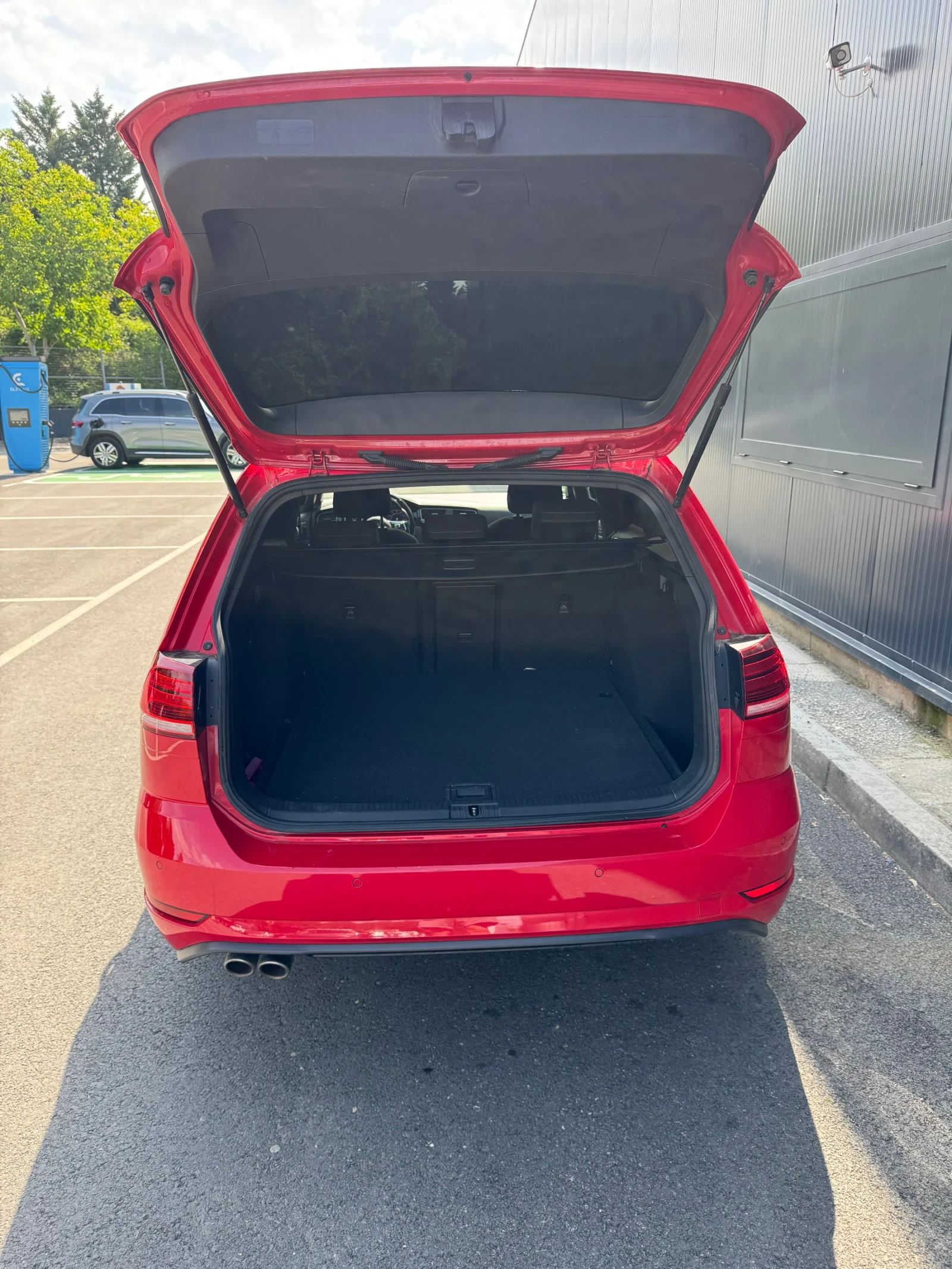 VW Golf GTD/Facelift, снимка 7 - Автомобили и джипове - 53971635