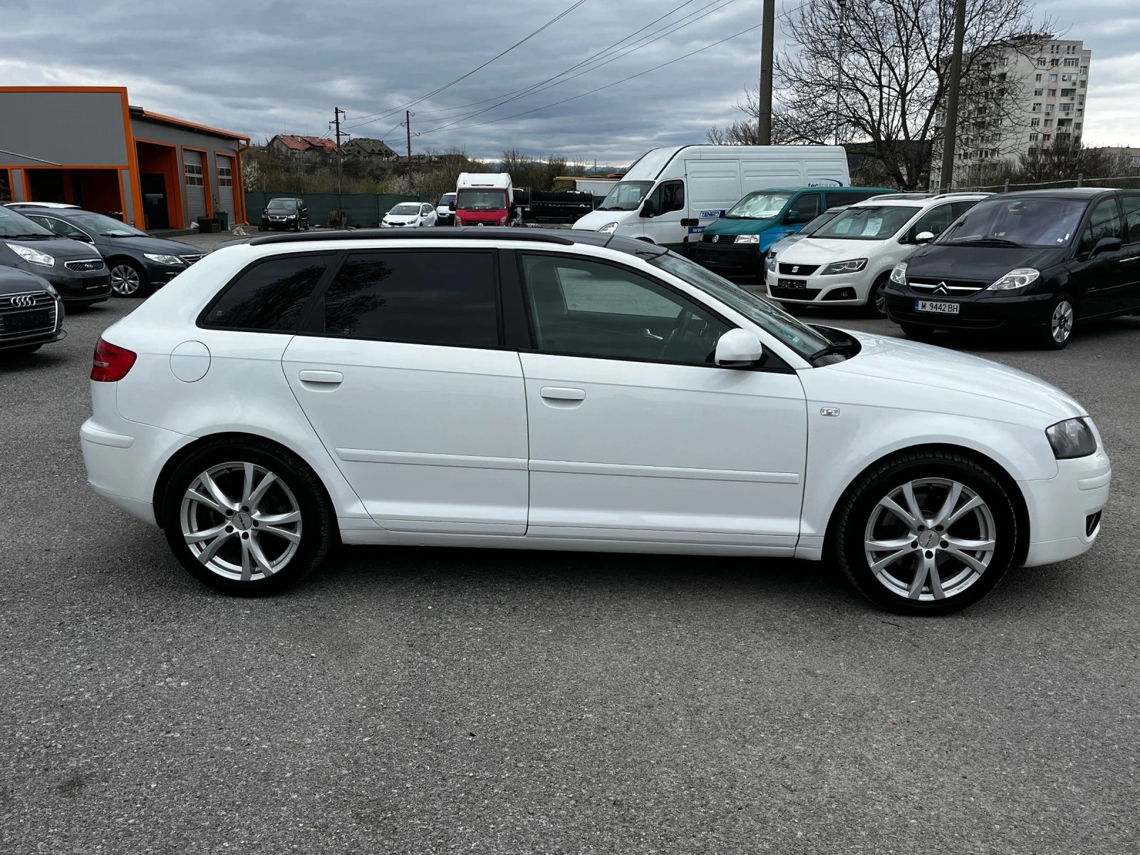 Audi A3 Sportback 2.0TDI 170, снимка 6 - Автомобили и джипове - 54030008