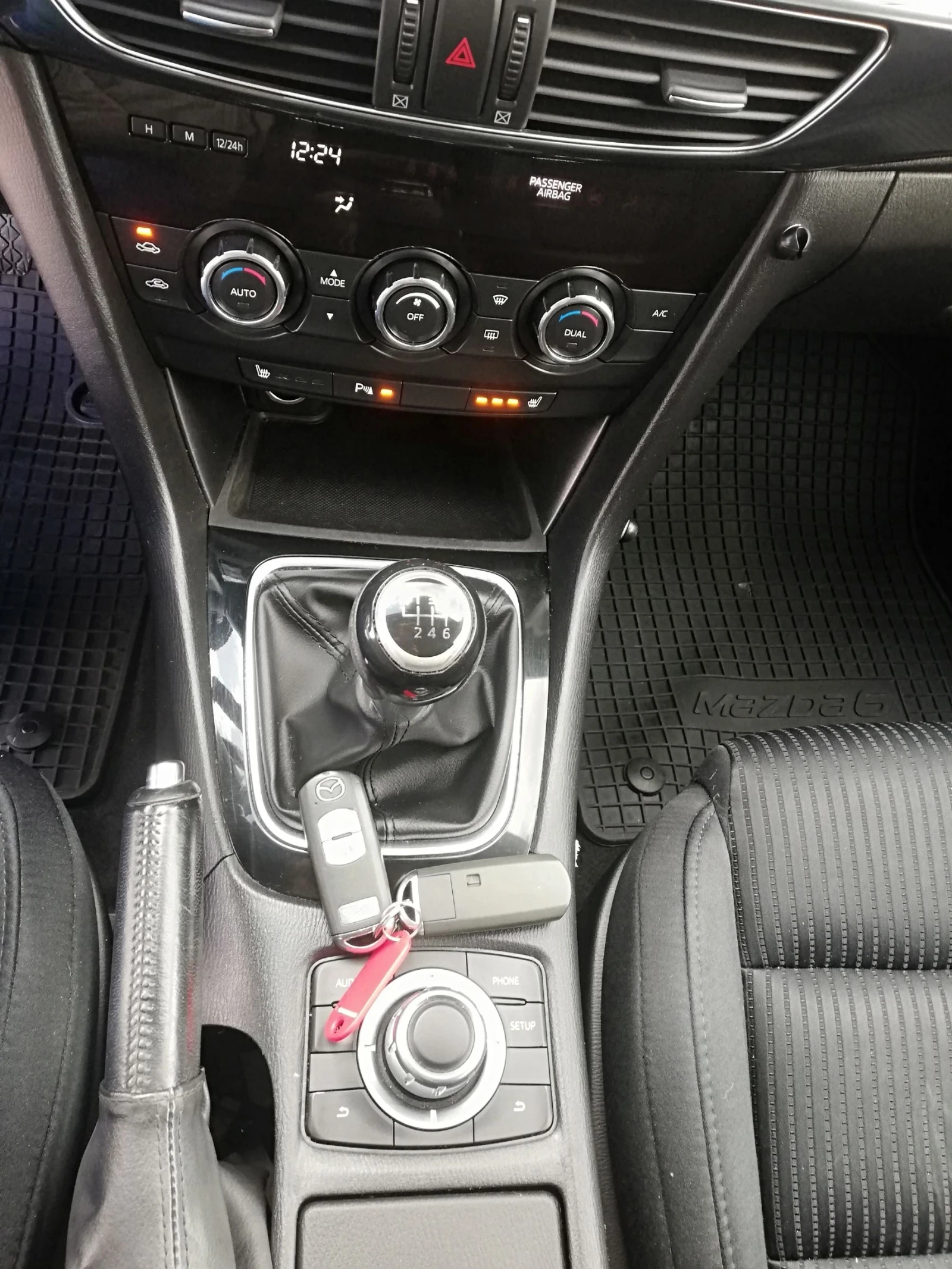 Mazda 6 2.2d kli navi, снимка 14 - Автомобили и джипове - 54144765