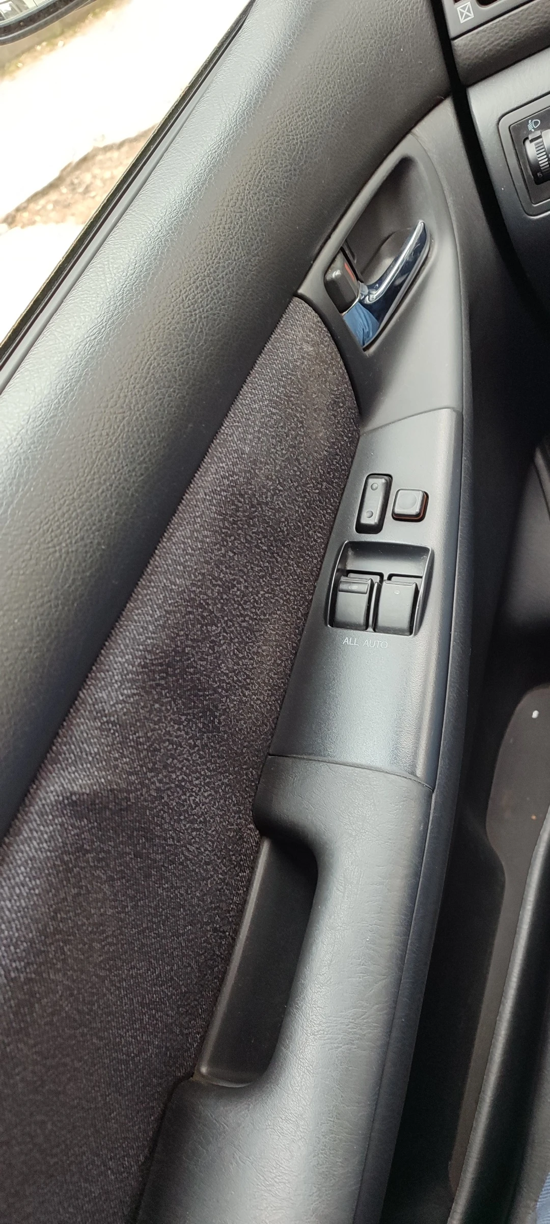 Toyota Corolla, снимка 11 - Автомобили и джипове - 54254094