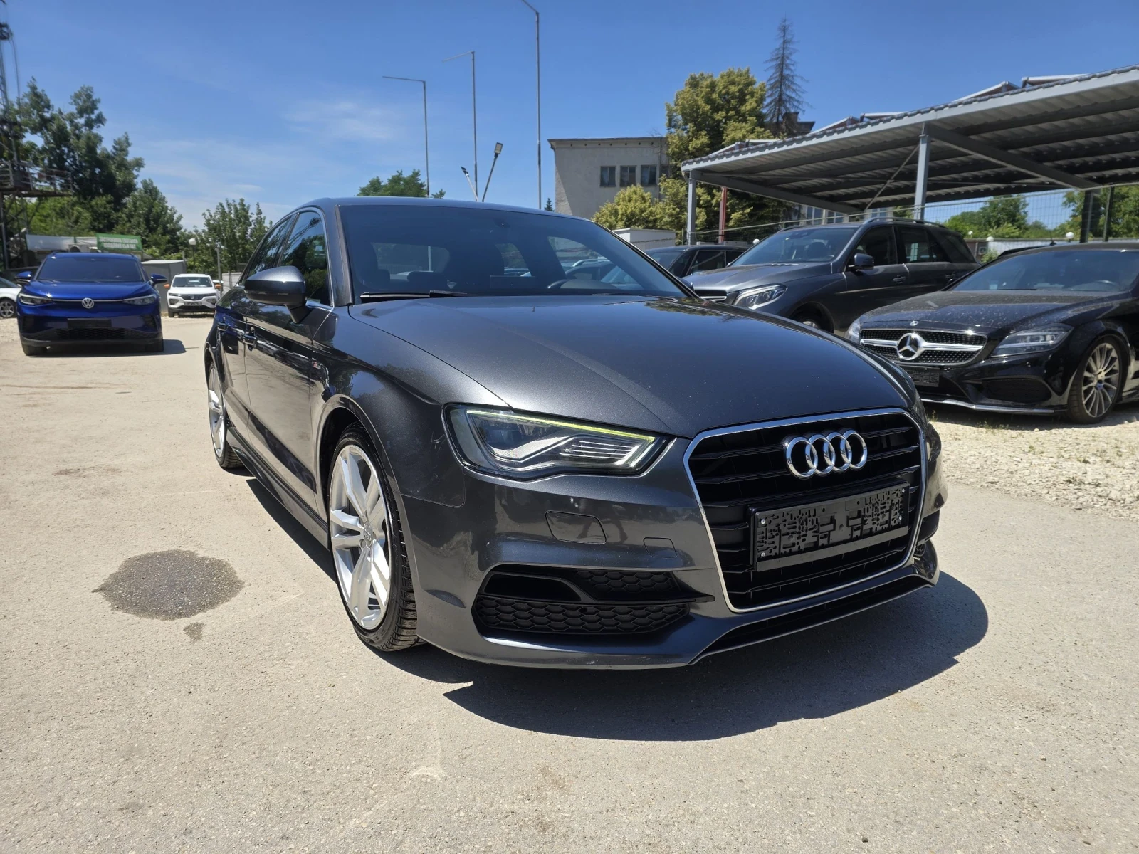 Audi A3 2.0TDI 150к.с S-line Plus Топ състояние , снимка 2 - Автомобили и джипове - 54912408