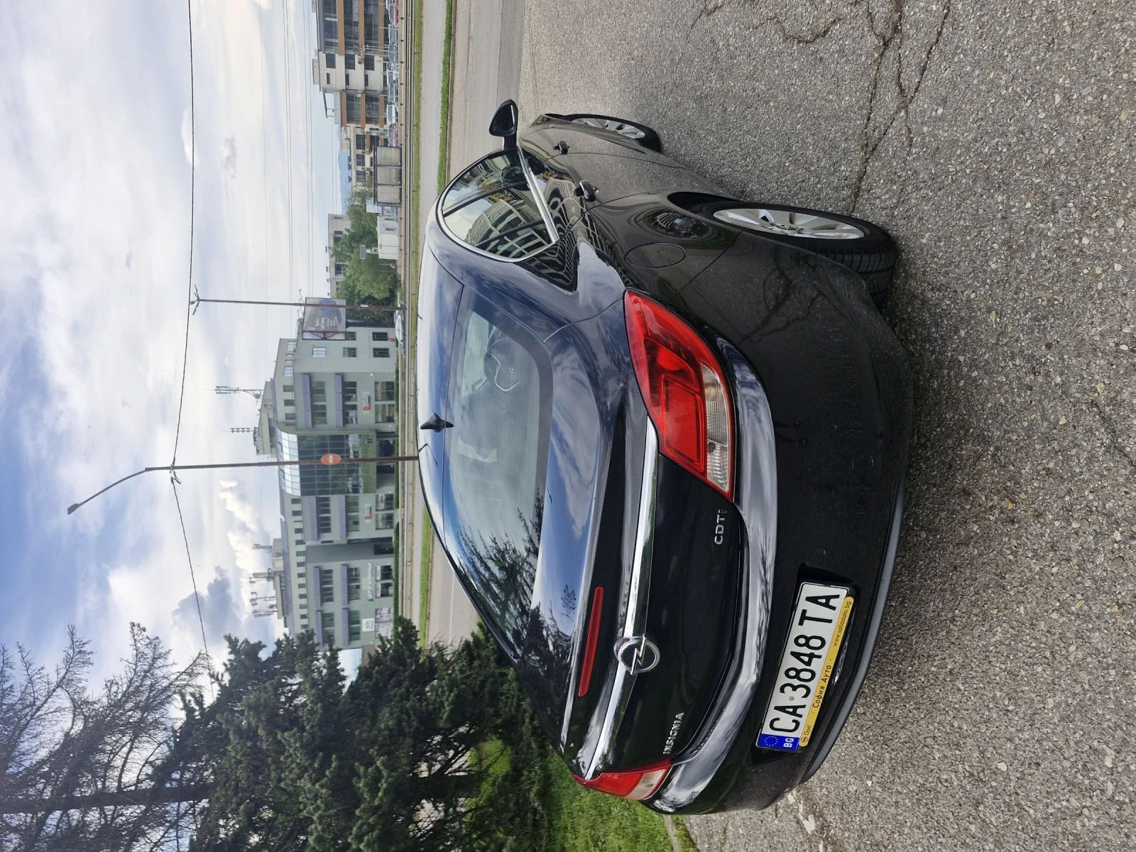 Opel Insignia, снимка 8 - Автомобили и джипове - 54994486