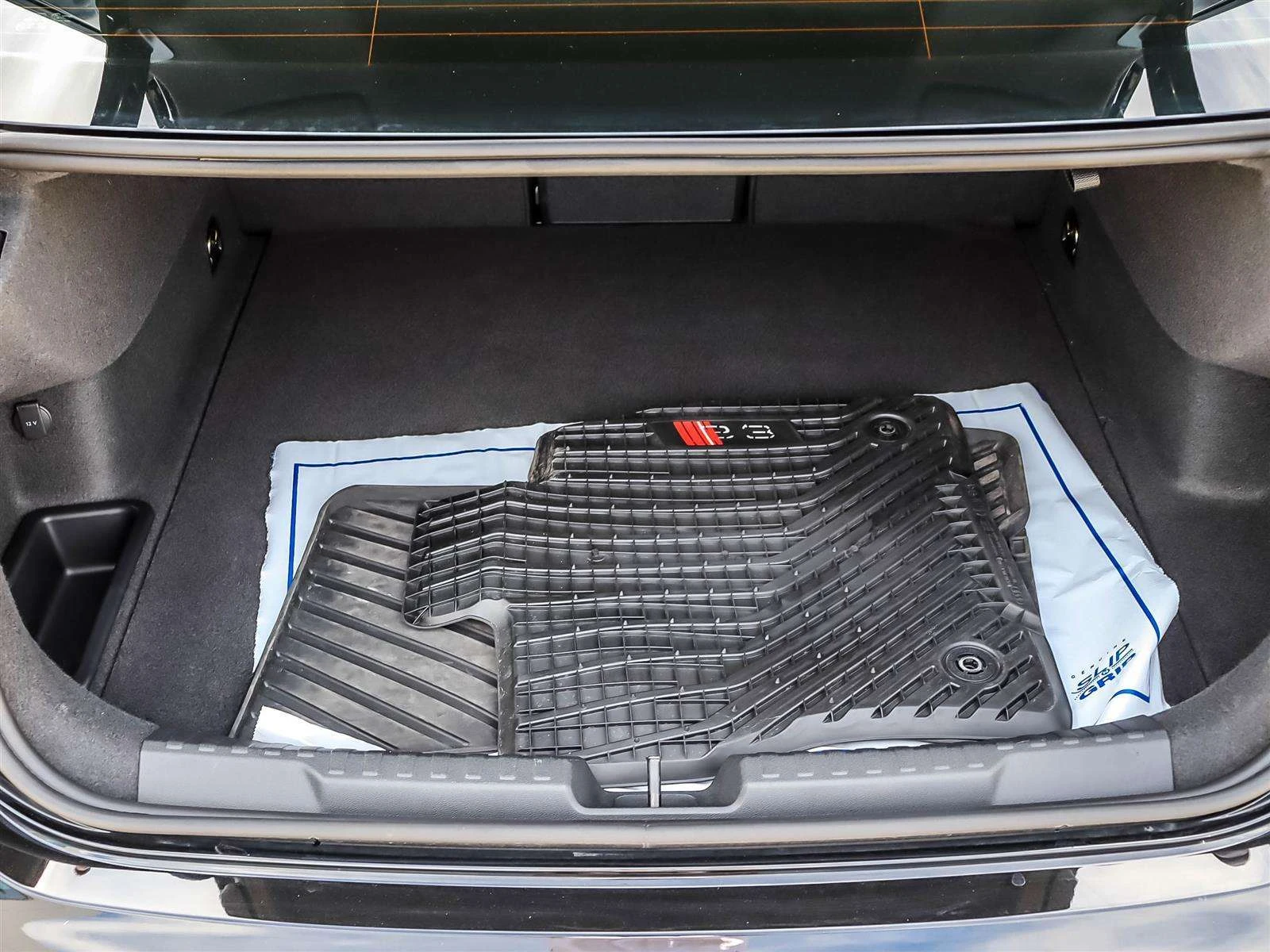 Audi S3 DISTRONIC/CAMERA/MATRIX/ЦЕНА ДО БГ , снимка 17 - Автомобили и джипове - 55009674