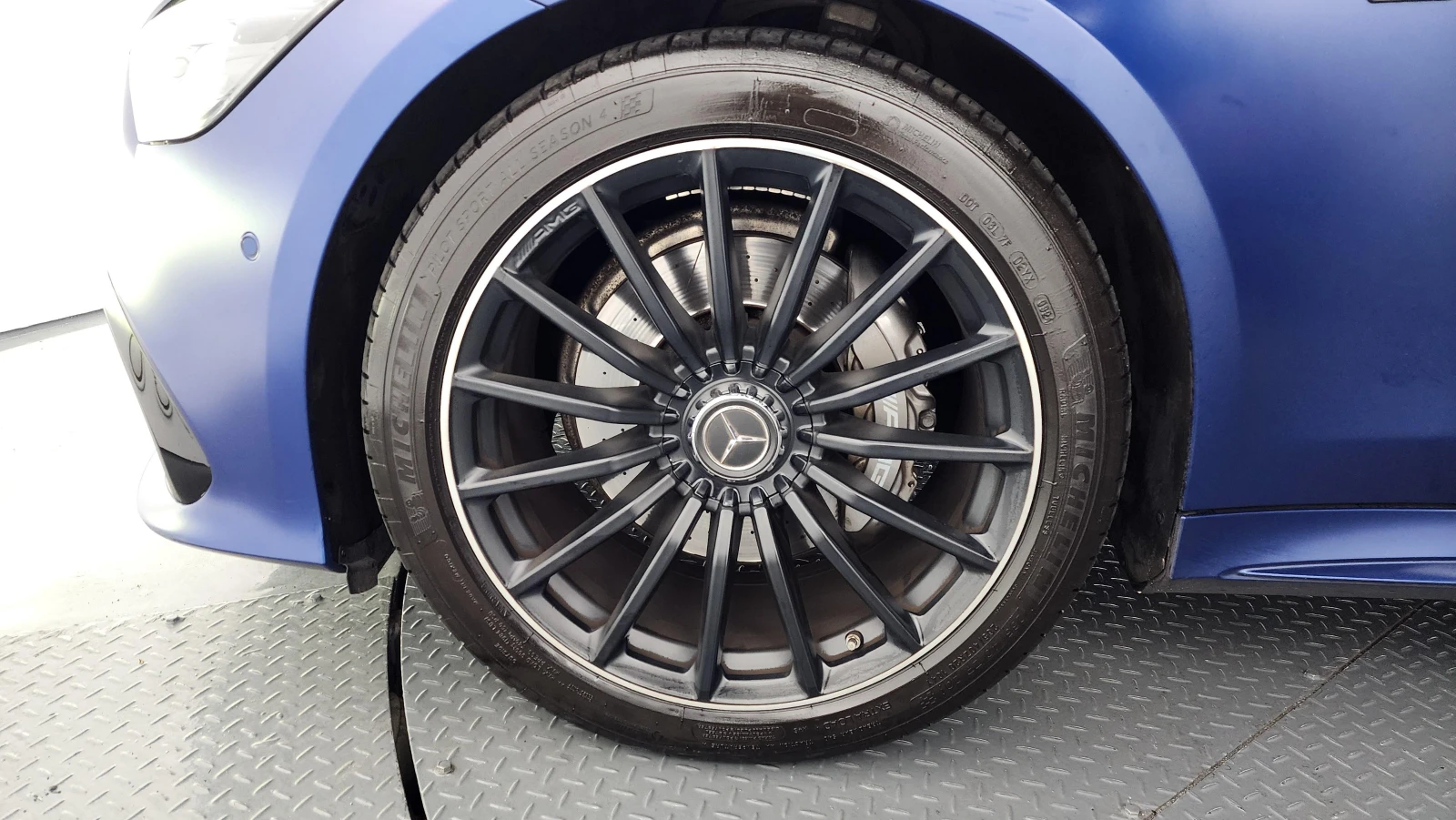 Mercedes-Benz AMG GT 43* 4MATIC+ * MAGNO BLUE* HEAD UP* BURMESTER* ОБДУ, снимка 5 - Автомобили и джипове - 55234982