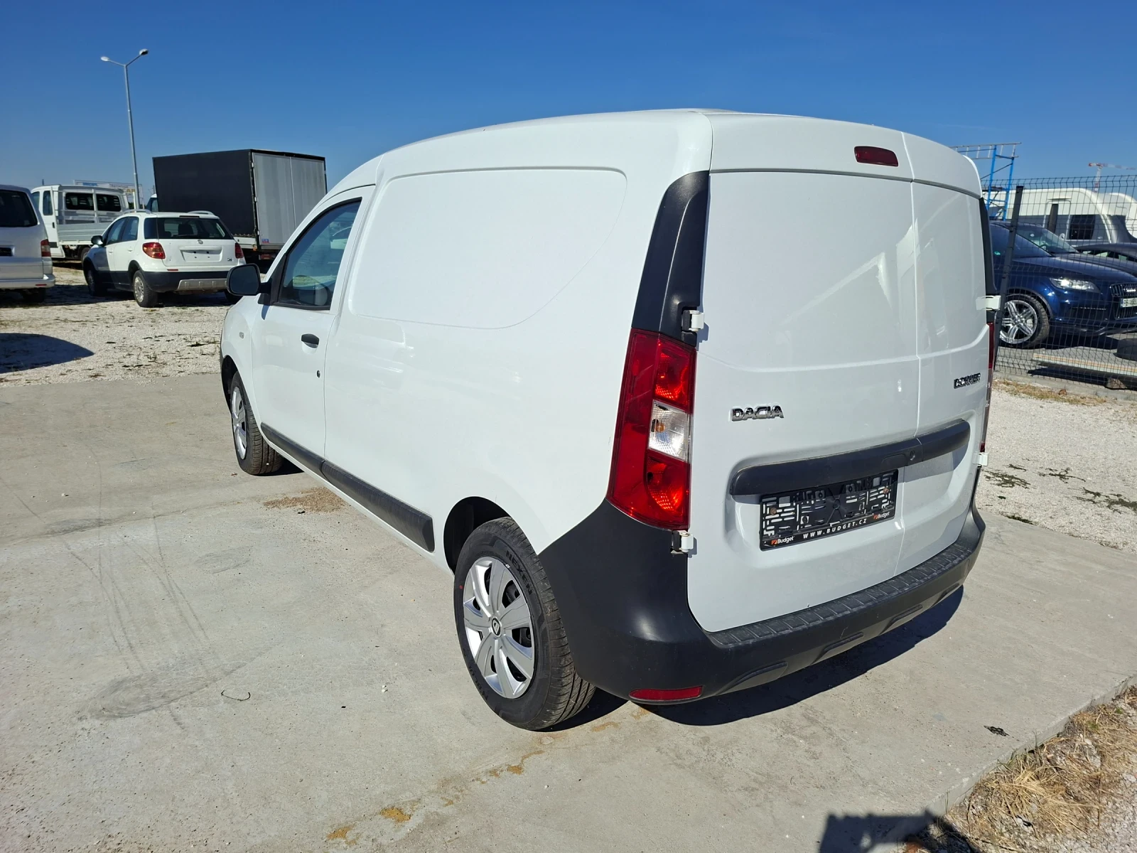 Dacia Dokker 1.5dci/75k.c., снимка 7 - Автомобили и джипове - 55363015