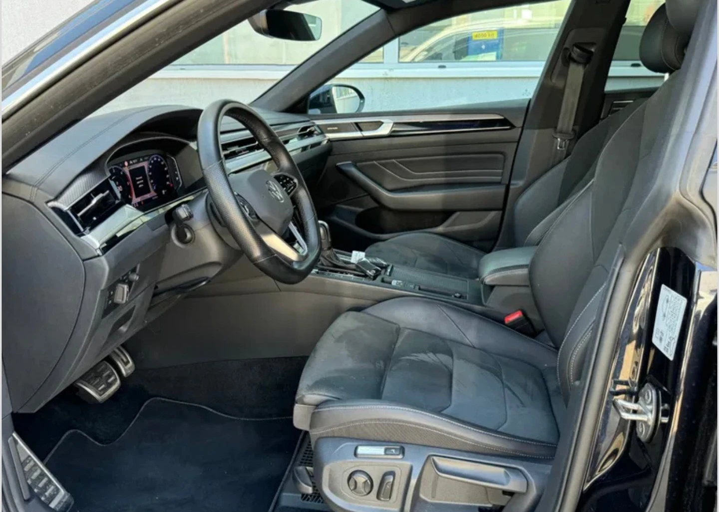 VW Arteon, снимка 11 - Автомобили и джипове - 56420631