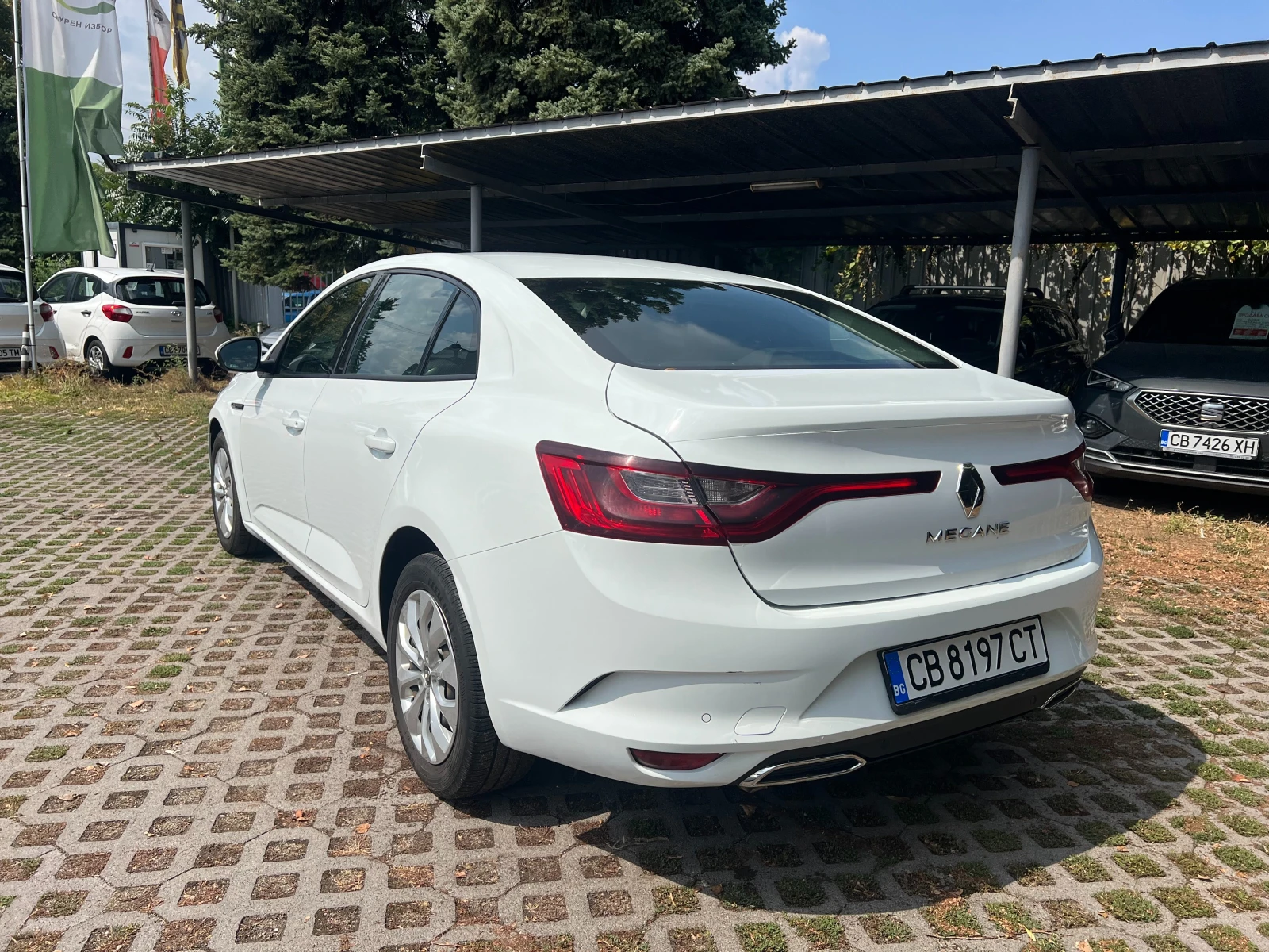 Renault Megane Tce 115 k.с 6МТ , снимка 4 - Автомобили и джипове - 55799448