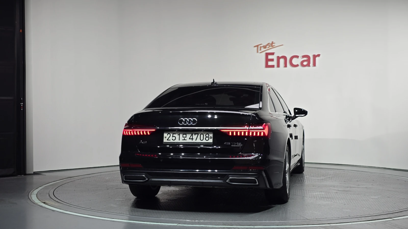 Audi A6 45 TFSI quattro* ЕЛ. БАГАЖНИК* 360* КРАЙНА ЦЕНА, снимка 4 - Автомобили и джипове - 55983986