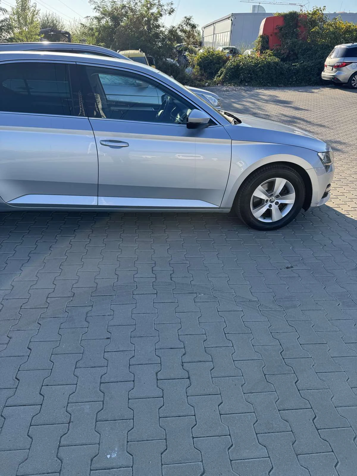 Skoda Superb Business , снимка 5 - Автомобили и джипове - 56091006