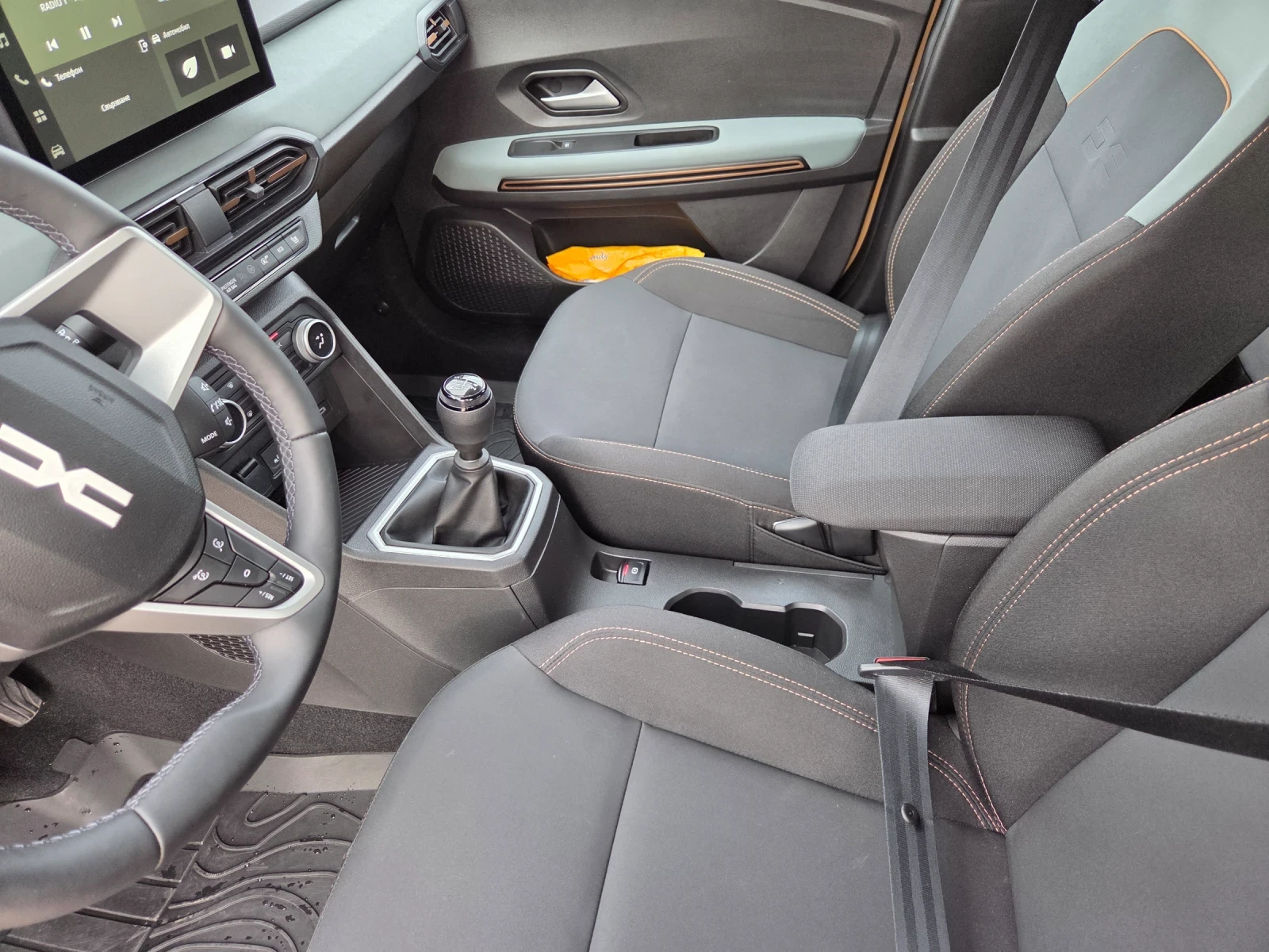 Dacia Sandero, снимка 5 - Автомобили и джипове - 56450748