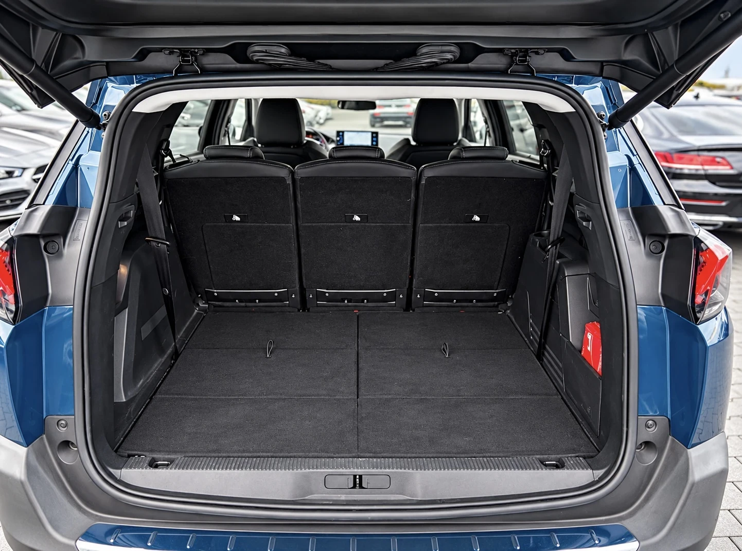 Peugeot 5008 PURETECH FULL, снимка 16 - Автомобили и джипове - 56664276