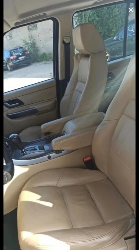 Land Rover Range Rover Sport 2.7 TDV6 HSE, снимка 8