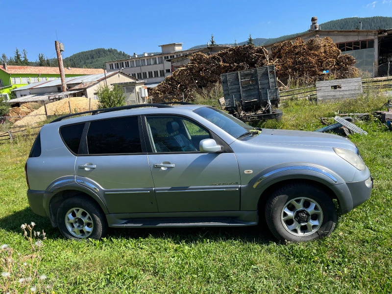 SsangYong Rexton На части, снимка 6 - Автомобили и джипове - 40982140