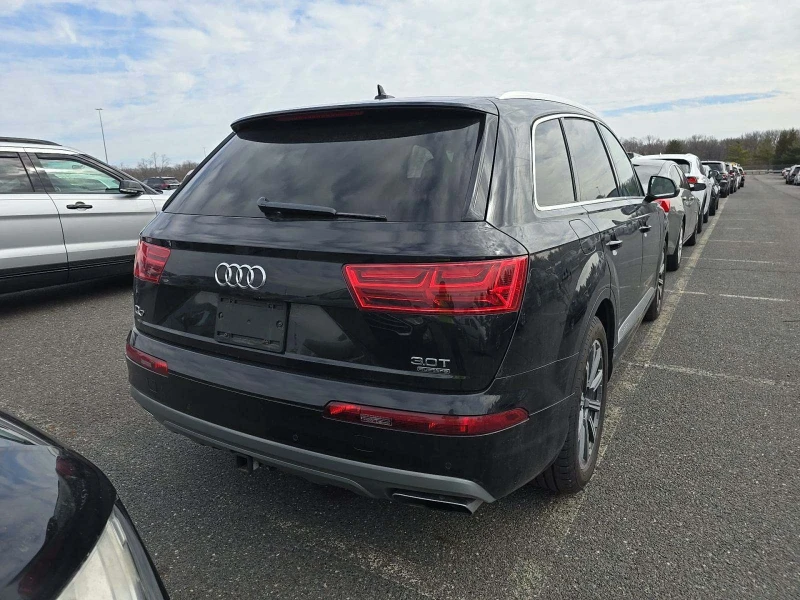 Audi Q7, снимка 3 - Автомобили и джипове - 49298860