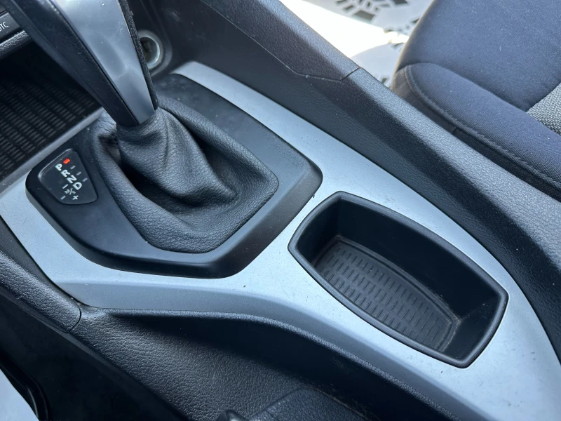 BMW X1 2.0d 177 к.с. XDrive, снимка 11 - Автомобили и джипове - 50006097