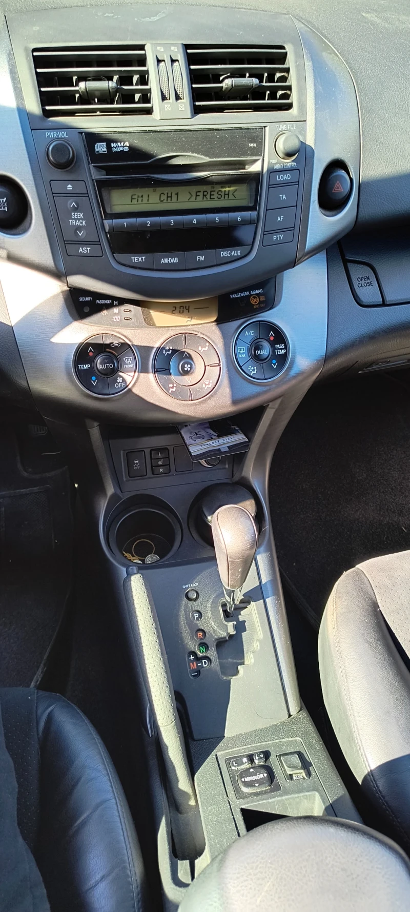 Toyota Rav4 CROSSOVER 4/4, снимка 5 - Автомобили и джипове - 51912145