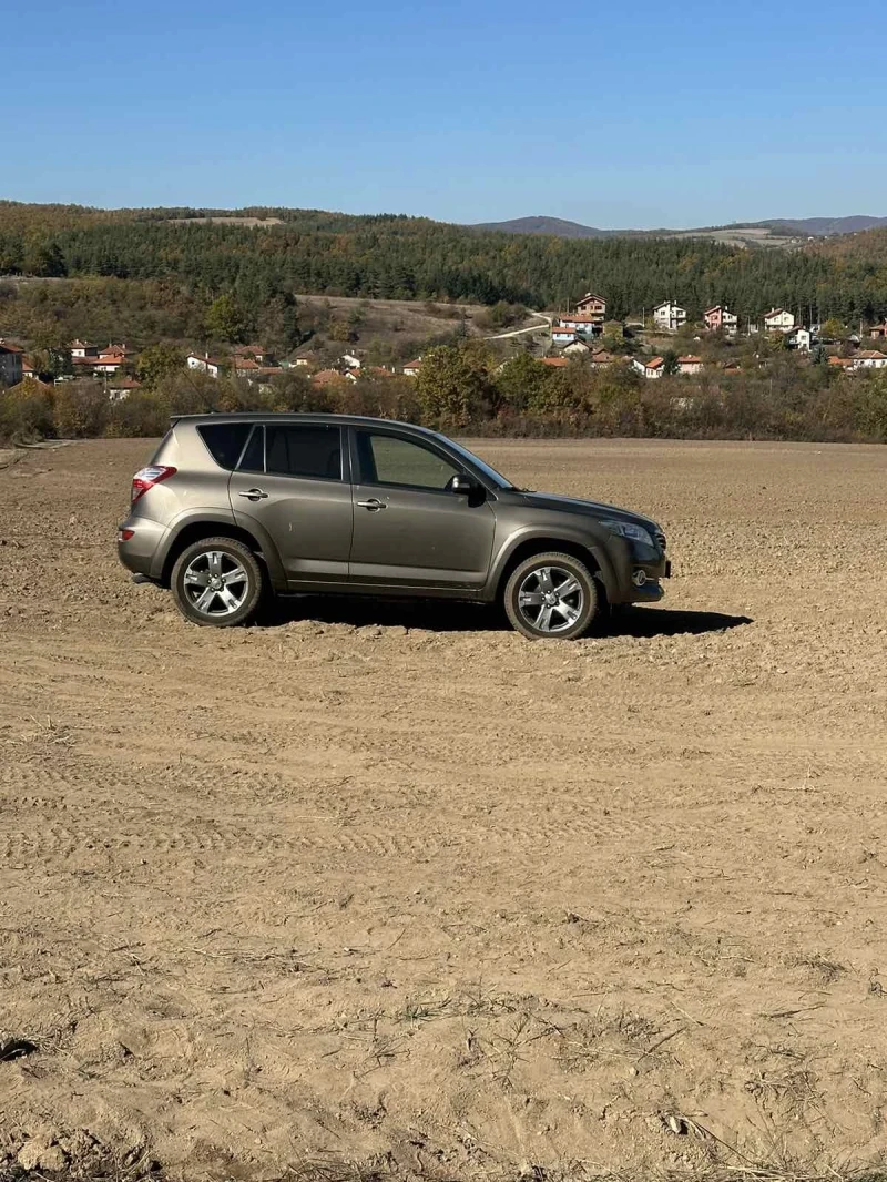 Toyota Rav4 CROSSOVER 4/4