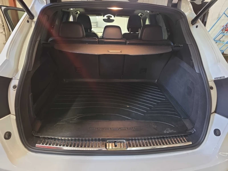 Porsche Cayenne * ОБДУХВАНЕ * CARFAX * , снимка 6 - Автомобили и джипове - 53185994