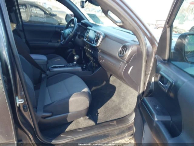 Toyota Tacoma TRD SPORT, снимка 7 - Автомобили и джипове - 53504024