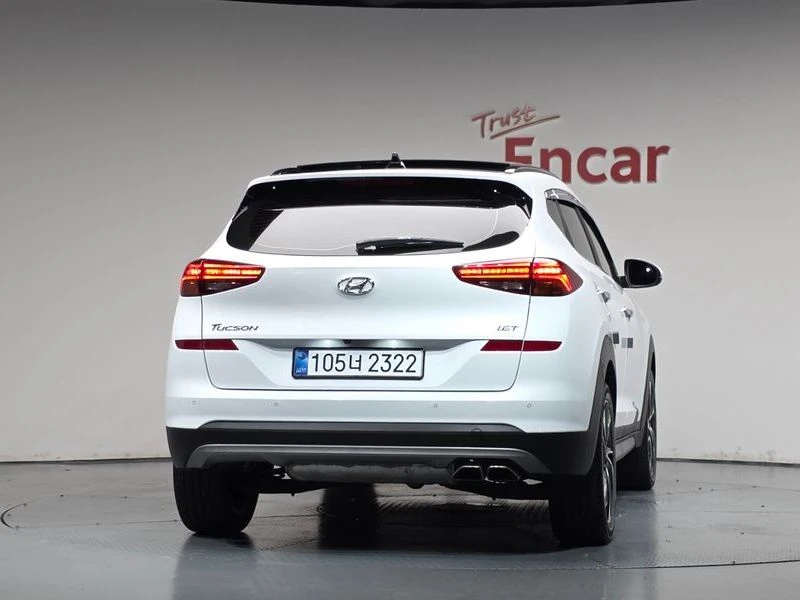 Hyundai Tucson Gasoline 1.6 turbo 2WD| 174к.с., снимка 4 - Автомобили и джипове - 56169729