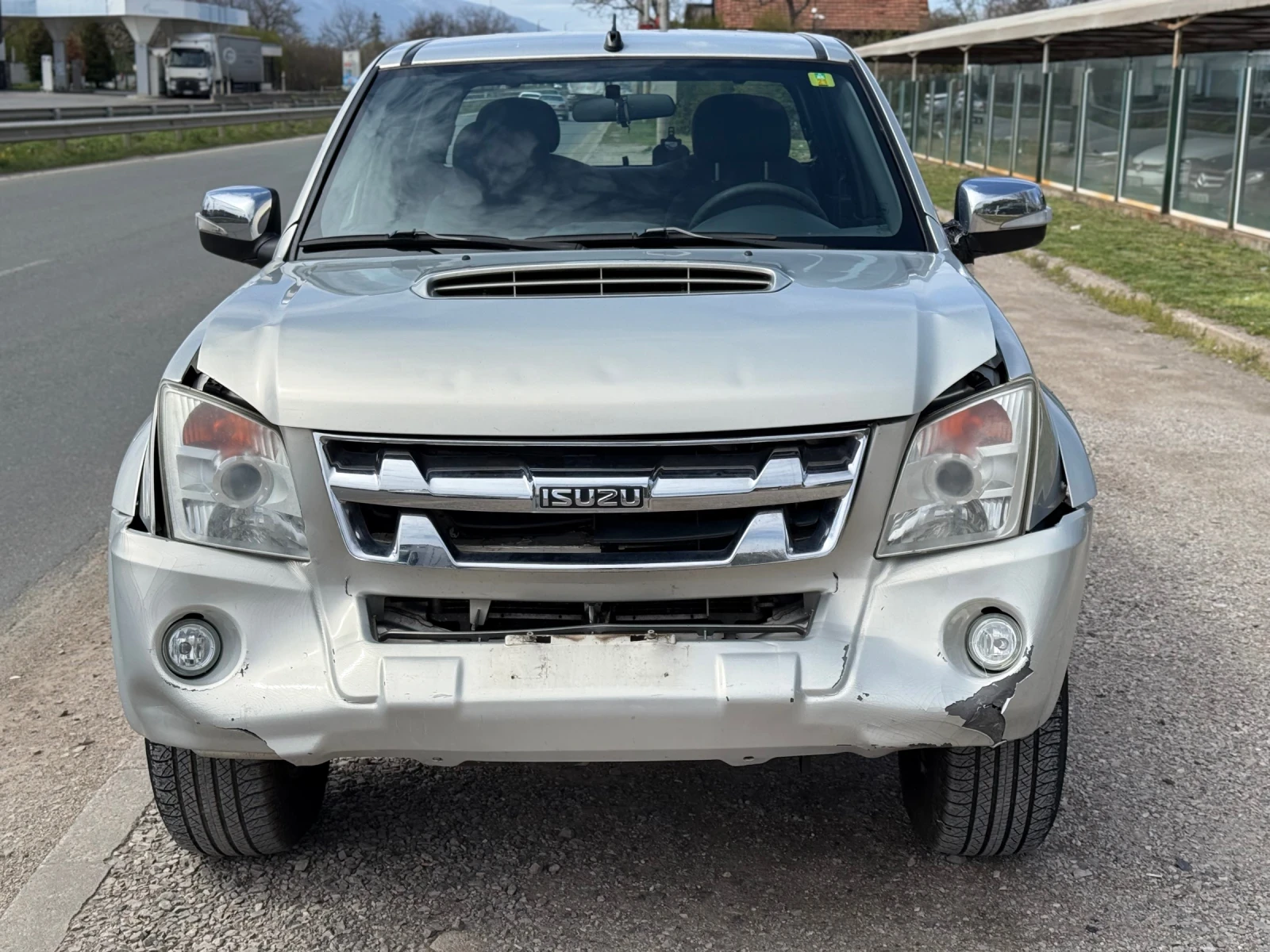 Isuzu D-max 3.0TD+ LS+ Automatic+ N1+ Pick Up - изображение 7