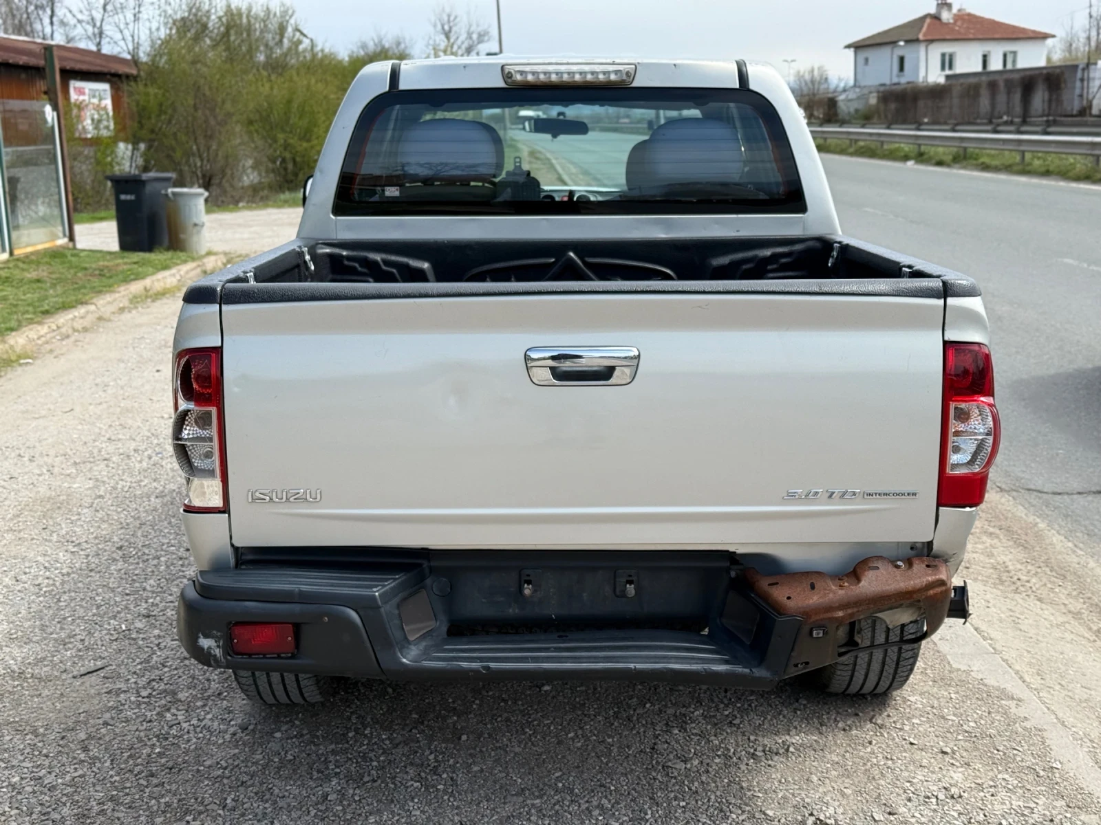 Isuzu D-max 3.0TD+ LS+ Automatic+ N1+ Pick Up - изображение 4