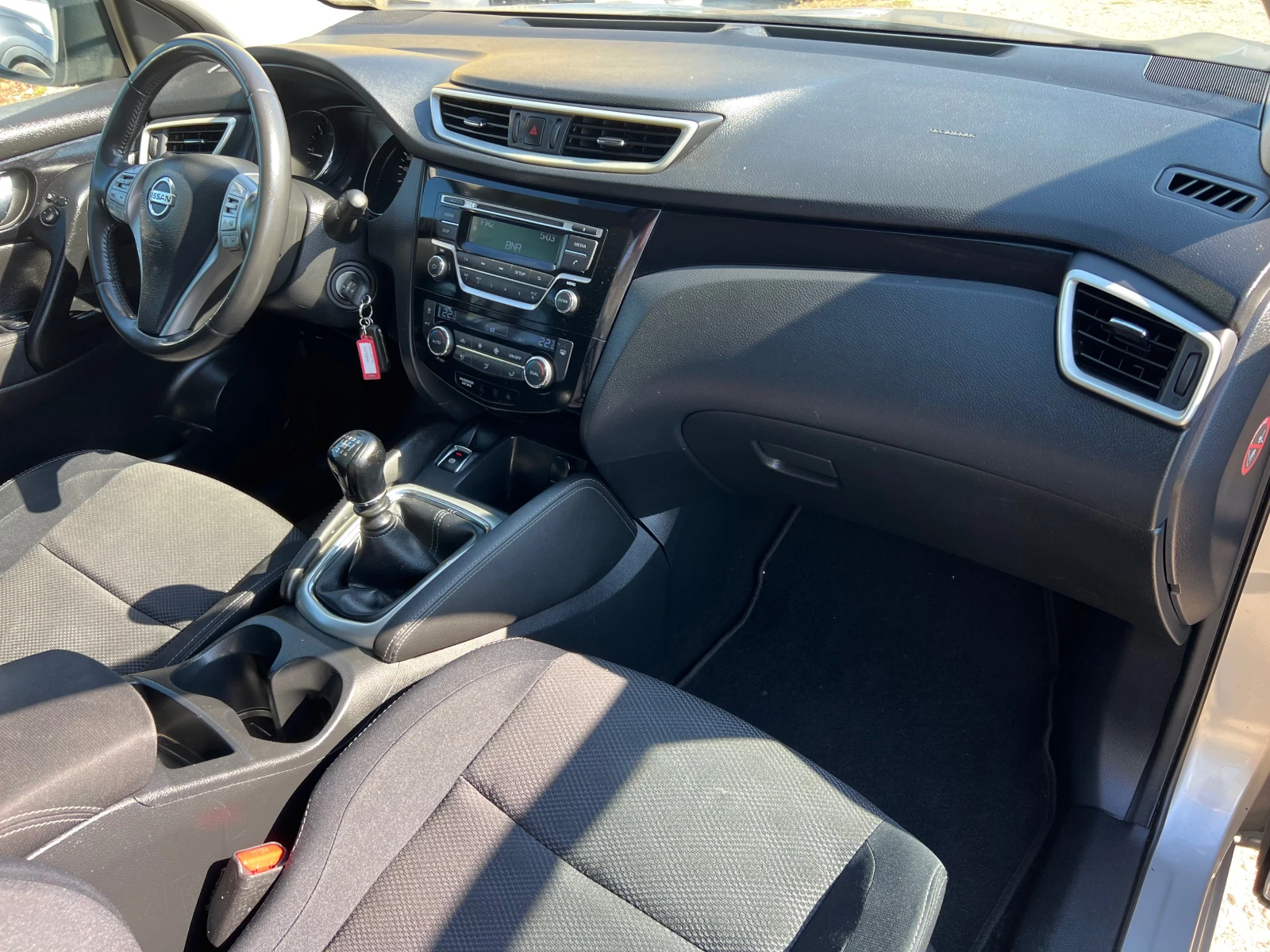 Nissan Qashqai 1.5 DCI TEKNA - изображение 10