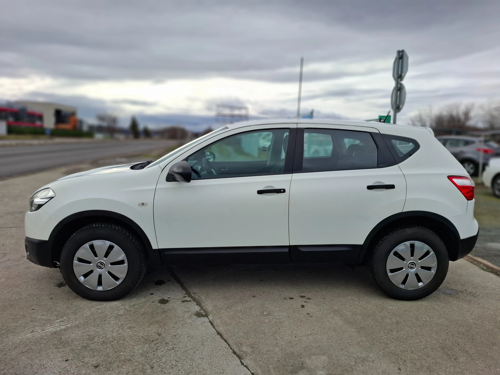 Nissan Qashqai 1, 6i Италия - изображение 3