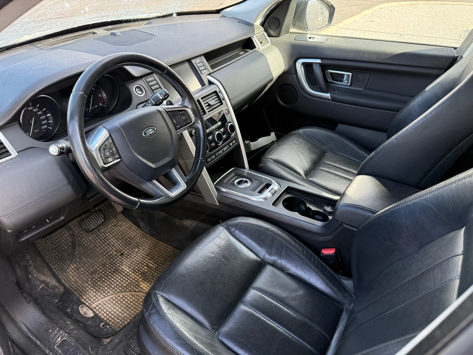 Land Rover Discovery 2.0td4 На части, снимка 4 - Автомобили и джипове - 53499213