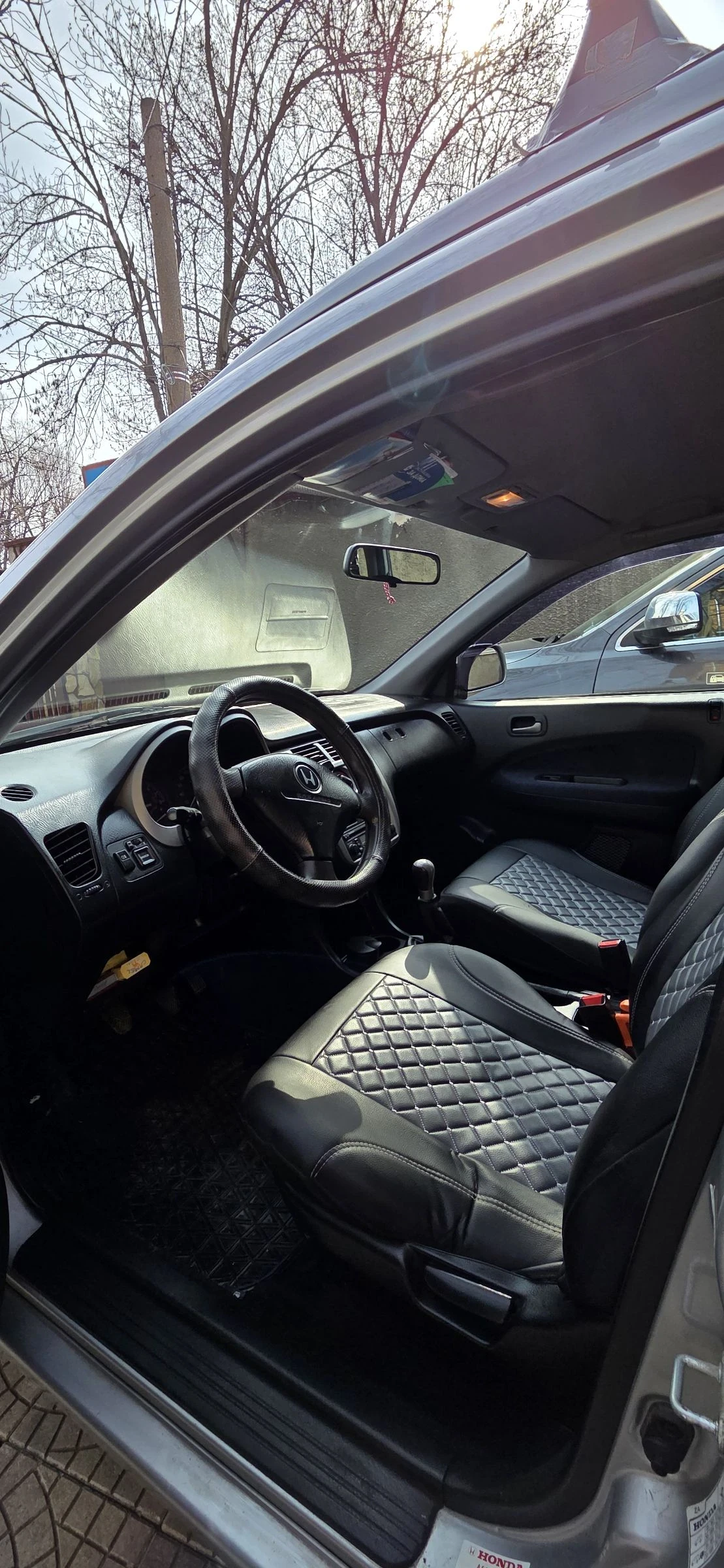 Honda Hr-v V-TEC, снимка 4 - Автомобили и джипове - 53756578