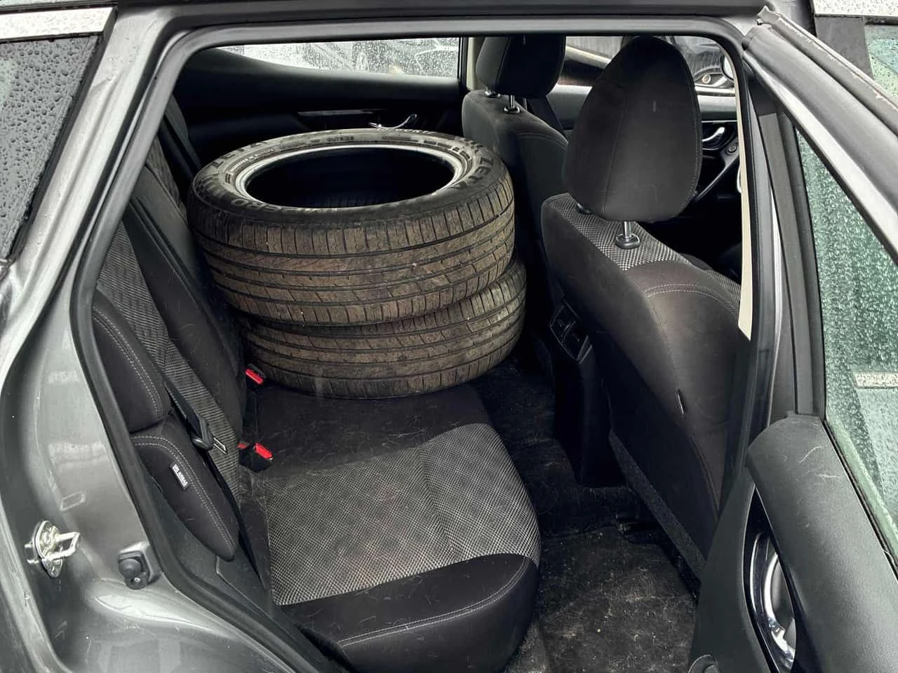 Nissan Qashqai * AWD CVT * ПАНО* ПОДГРЕВ* КЕЙЛЕС* , снимка 13 - Автомобили и джипове - 54002052