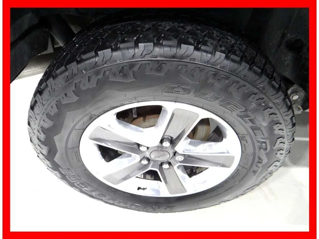 Jeep Wrangler * SAHARA 4X4 * BACKUP CAM/LEATHER/BLUETOOTH/EASY F, снимка 8 - Автомобили и джипове - 54057316