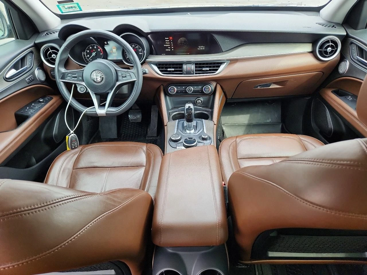 Alfa Romeo Stelvio, снимка 8 - Автомобили и джипове - 54448284
