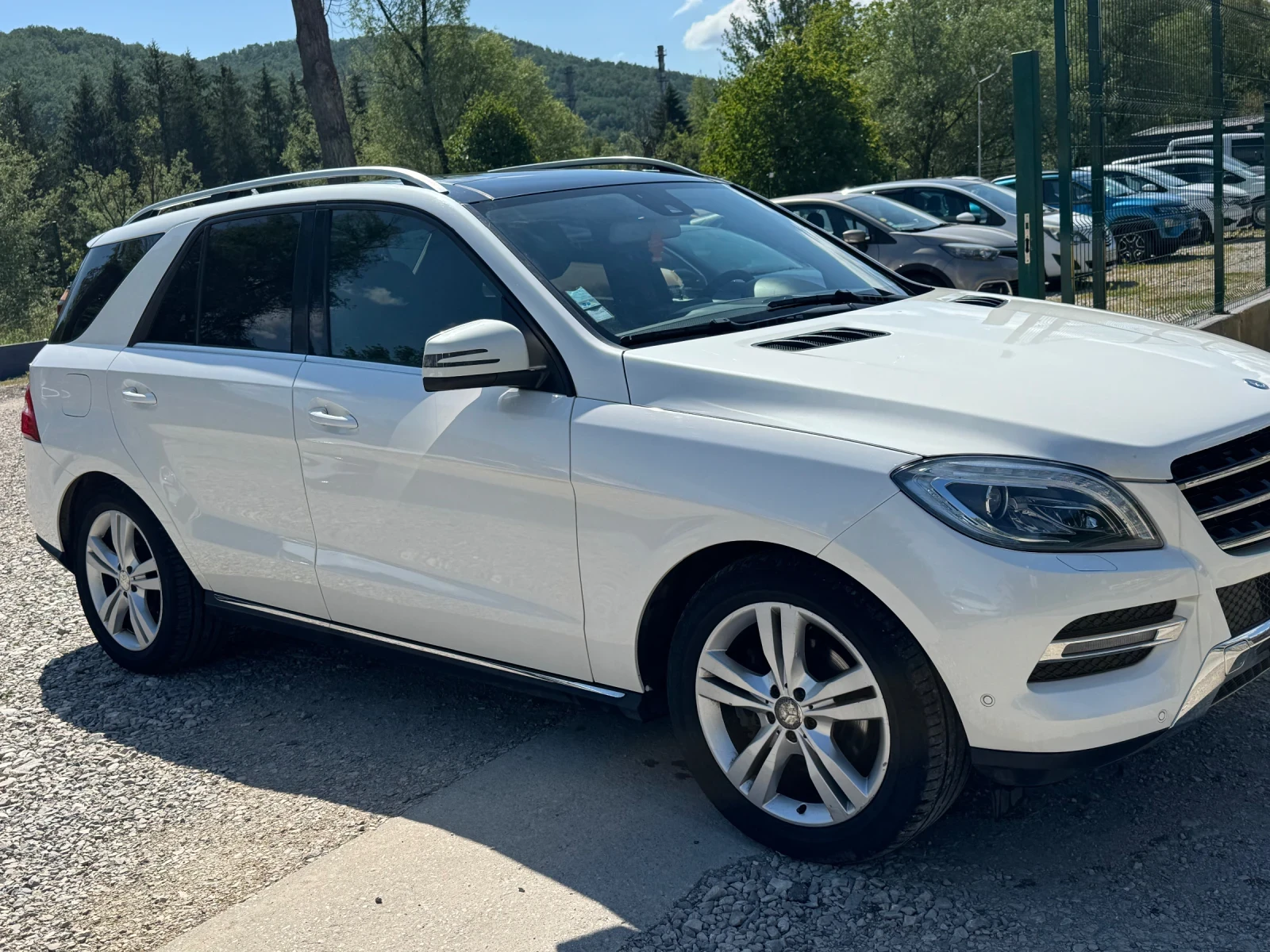 Mercedes-Benz ML 350 4-MATIC AIR-MATIC, снимка 3 - Автомобили и джипове - 54726610