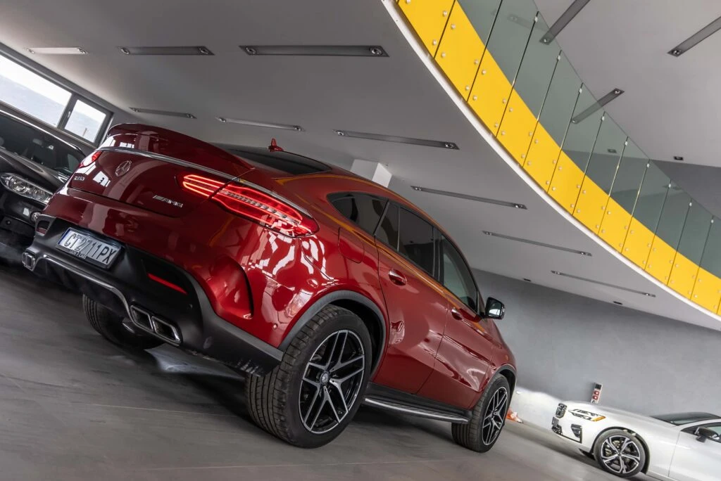 Mercedes-Benz GLE 450 AMG AMG 6.3 PAC, снимка 4 - Автомобили и джипове - 54944168