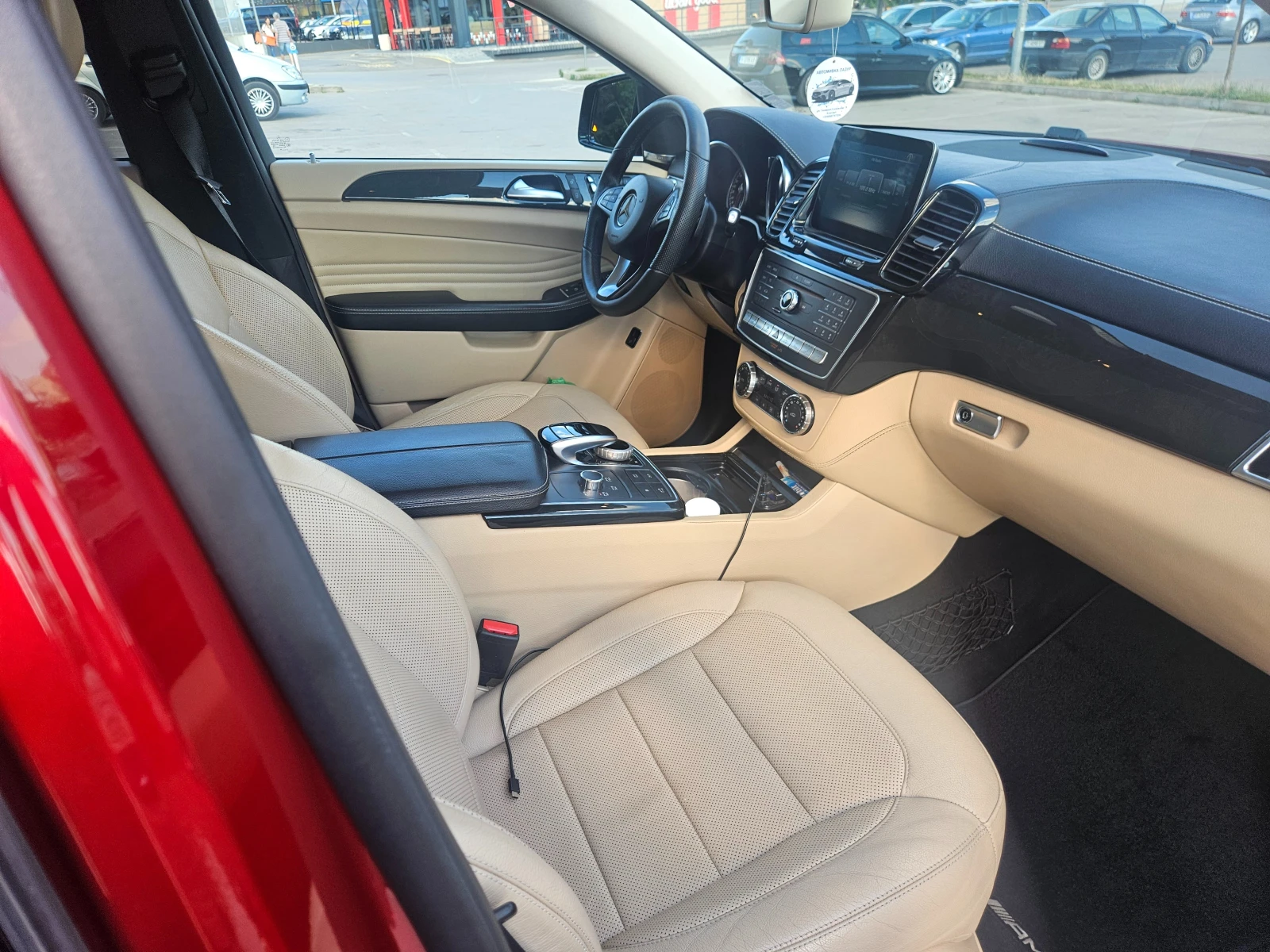 Mercedes-Benz GLE 450 AMG AMG 6.3 PAC, снимка 17 - Автомобили и джипове - 54944168